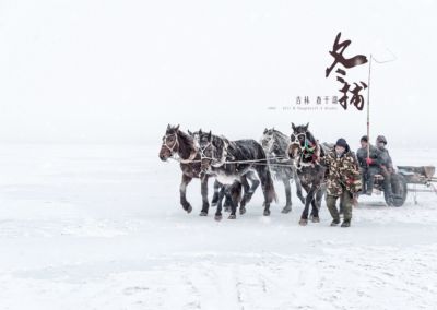 吉林-查干湖冬補-漁人與馬